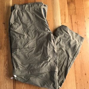 White Sierra men’s convertible pants, 30 in inseam